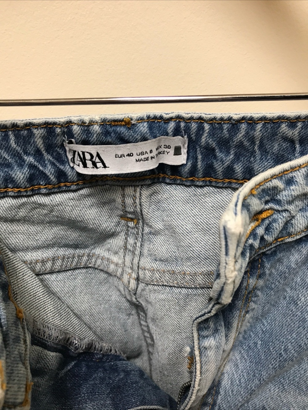ZARA Light Wash High-Rise Women's Jeans